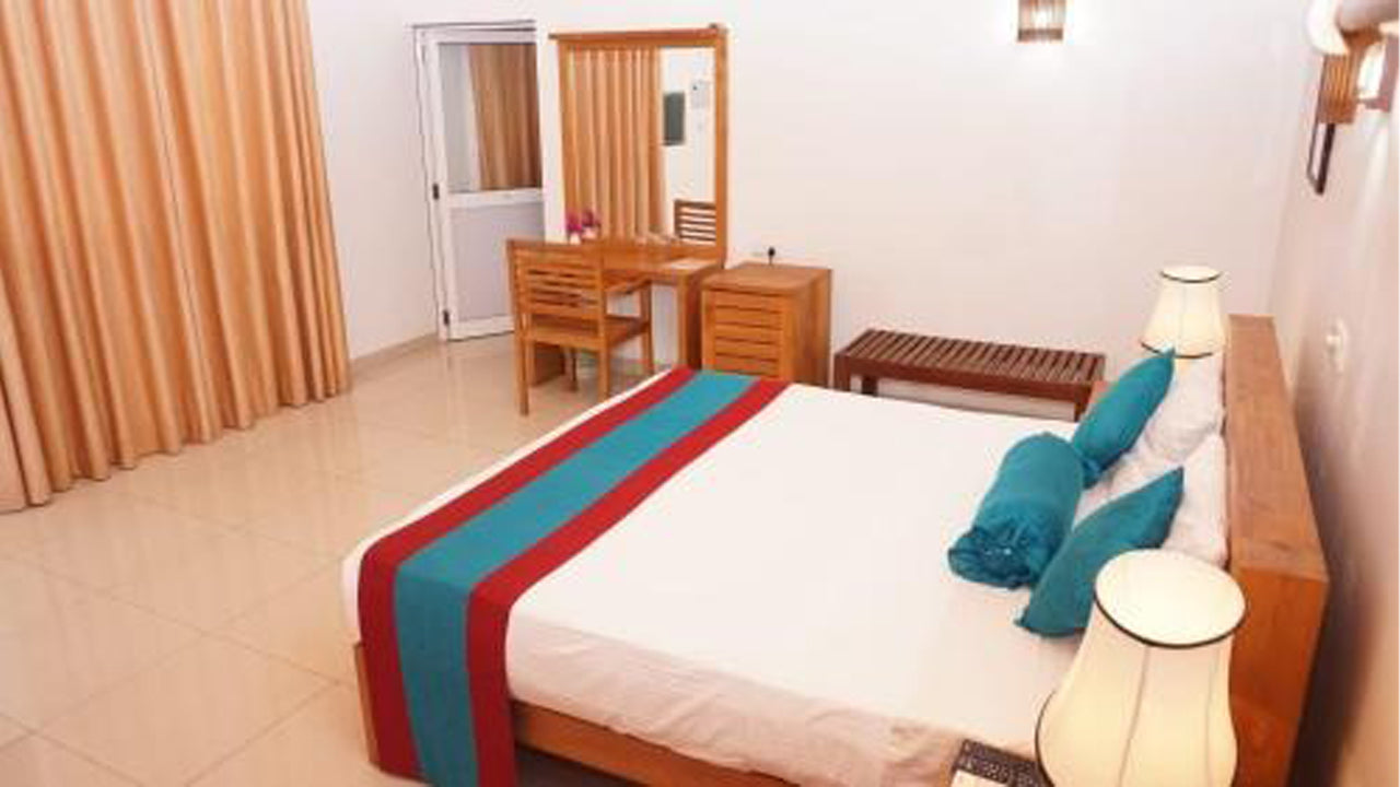 Shiran Villas, Aluthgama