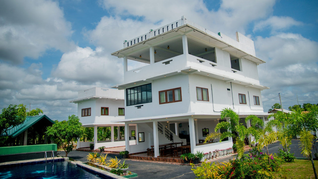 Grand Palace Hotel, Seeduwa
