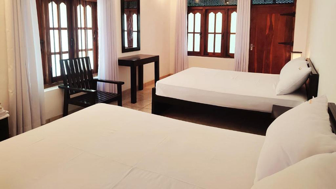 Lakmini Lodge Restaurant & Bar, Sigiriya