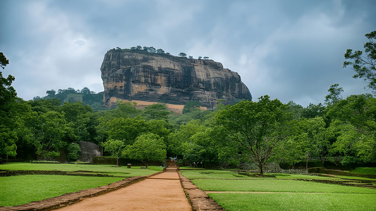 Sigiriya Wonders: Ancient Fortress, Ayurveda & Wild Encounters from Habarana