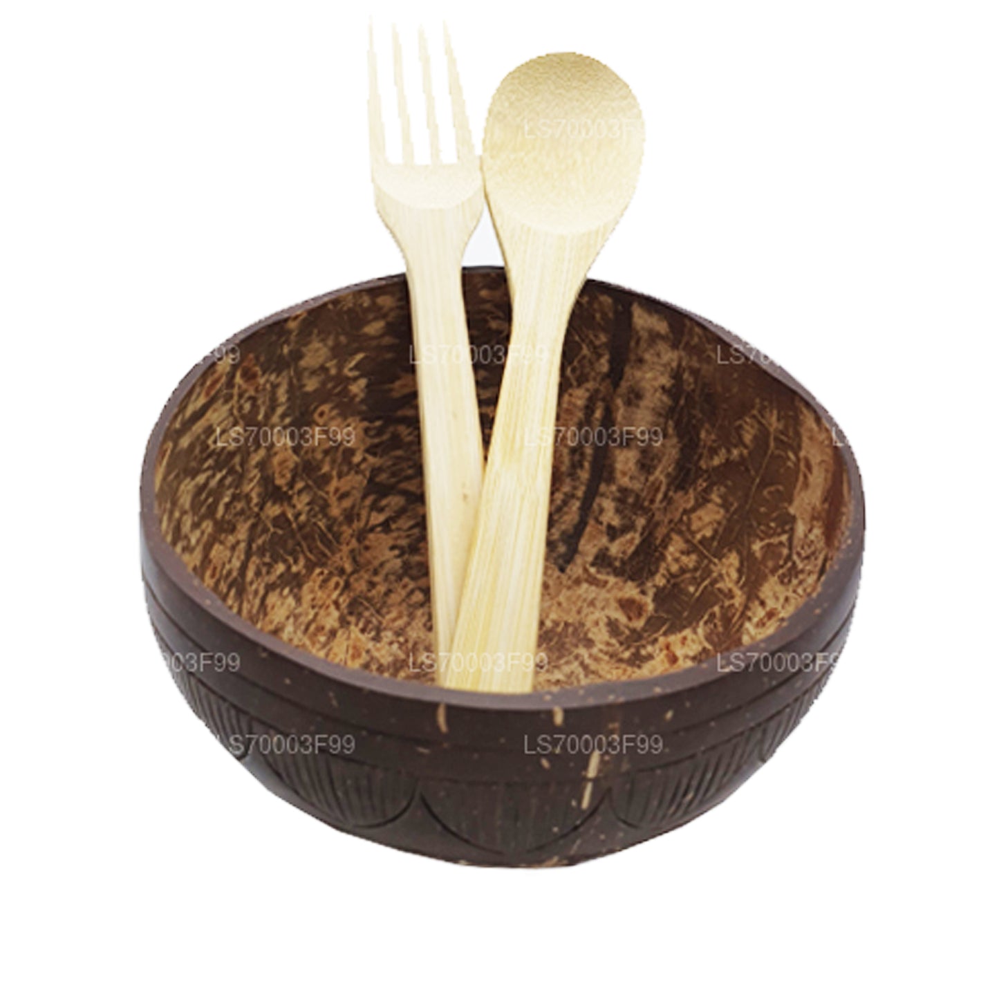 带勺子和叉子的椰壳冰沙碗