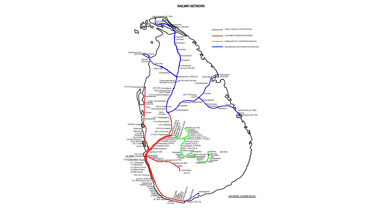 Kandy to Badulla train ride on (Train No: 1015 "Udarata Menike")